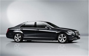 座椅安全带锁扣存隐患 奔驰召回部分进口E级、S 级汽车