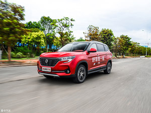 试驾东风风行T5 经济实惠的家用大五座