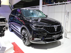 华晨中华V7 1.8T车型上市 12.49万起售