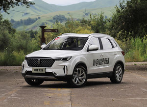 奔腾T33将于8月3日上市 定位小型SUV