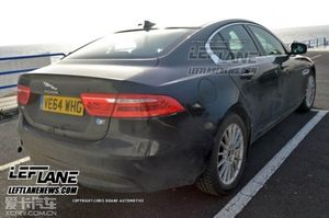 捷豹XE测试车谍照 或搭全新纯电动系统