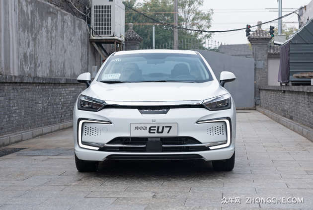 务实的纯电中型车 试驾北汽新能源EU7