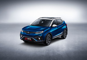 售6.99万-9.99万 东南汽车DX5正式上市