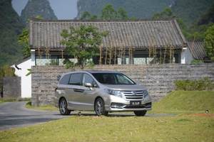 百公里油耗5.9升 艾力绅锐·混动今晚上市