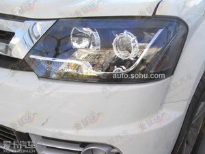 长安全新皮卡谍照 或搭2.2L汽油发动机