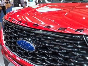 福特全新探险者PHEV亮相法兰克福车展