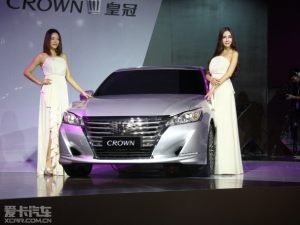 丰田全新皇冠新车目录 搭载2.5L发动机