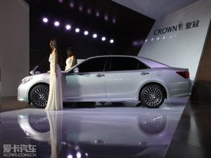 丰田全新皇冠新车目录 搭载2.5L发动机