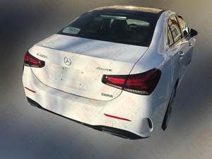 2.0T动力带四驱 北京奔驰A级新车型实车