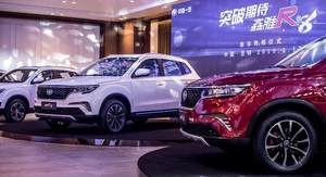 上半年上市/内外重新设计 森雅R8正式发布