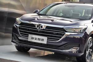 让人耳目一新 实拍北汽绅宝智道210T