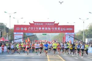 全新一代瑞虎8燃情助力 2019池州国际马拉松鸣枪起跑