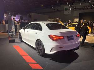 4.8秒破百的AMG小钢炮 梅赛德斯-AMG A35三厢版亮相东京车展