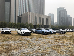 从融资受阻到库存积压 蔚来还能抗几年