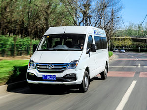 老司机不无聊！ 爱卡测试2018款大通V80