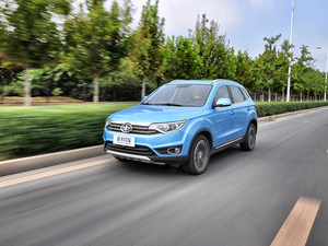 不求愉悦只得安心  爱卡测试一汽森雅R7