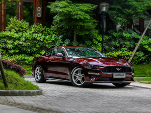 向欧洲车进化 爱卡试6.5代福特Mustang