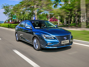 科技感领衔 爱卡试驾长安睿骋CC 1.5T