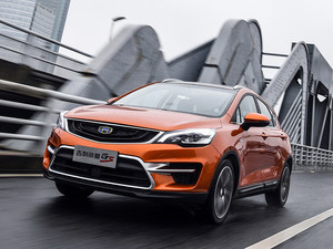 年轻人的好玩伴 试驾吉利帝豪GS智联型