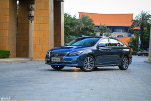 2017中国品牌上市中型车/中大型车回顾