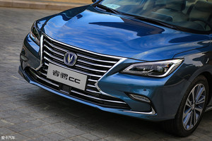 2017中国品牌上市中型车/中大型车回顾