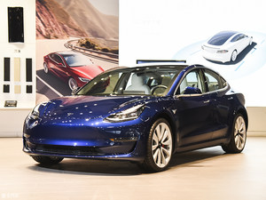 3.5s破百 实拍特斯拉Model 3高性能版