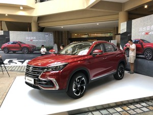 颜值还不错，实力几何？ 长安CS85静评