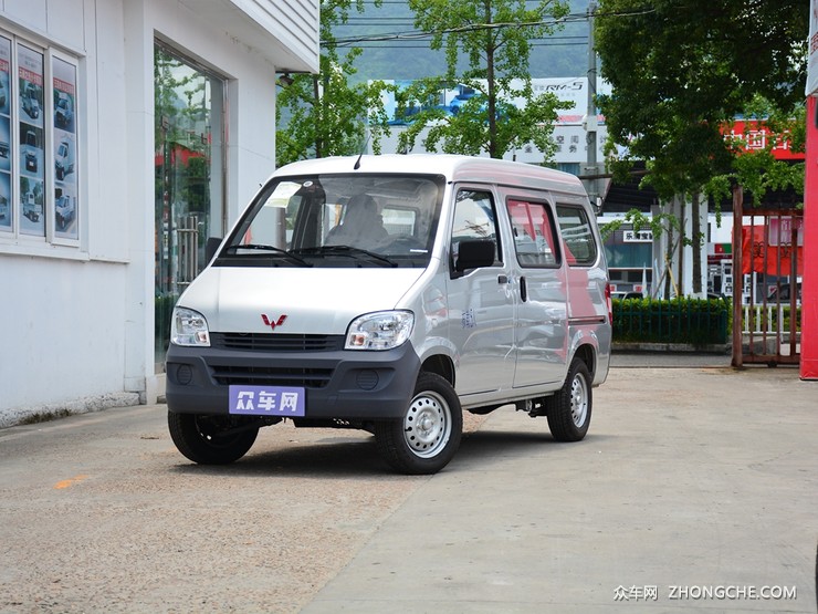 購買一款3萬以下的麵包車,我們根據購車指數排行榜精選了以下2款車型