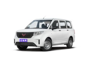 2019款 五菱宏光PLUS 1.5T 手动舒适型 7座