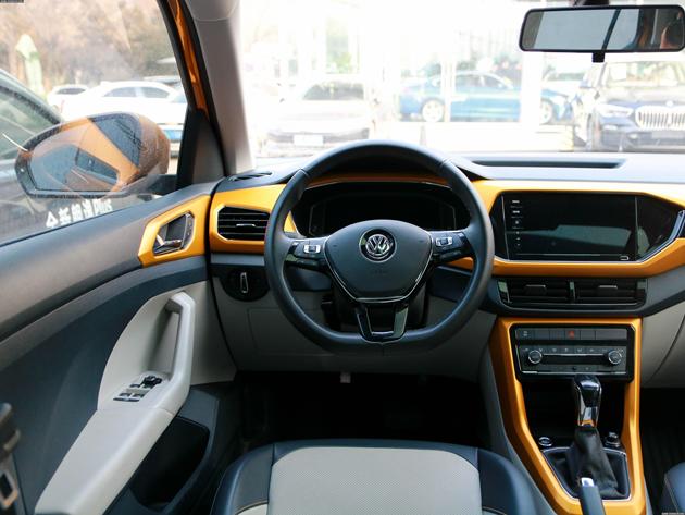 大众t-cross途铠承德地区降价促销 最低起售价9.99万元