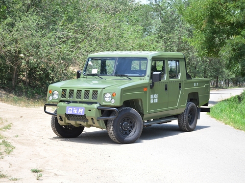 2020款 勇士皮卡 2.4T柴油四驱3035轴距连体双排YCY24140-60A