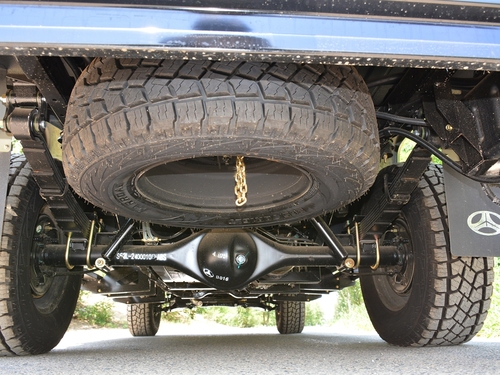 2020款 勇士皮卡 2.4T柴油四驱3035轴距连体双排YCY24140-60A