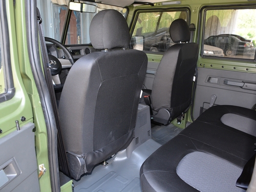 2020款 勇士皮卡 2.4T柴油四驱3035轴距连体双排YCY24140-60A