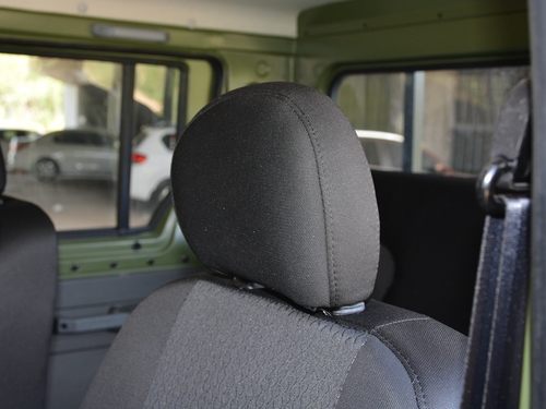 2020款 勇士皮卡 2.4T柴油四驱3035轴距连体双排YCY24140-60A