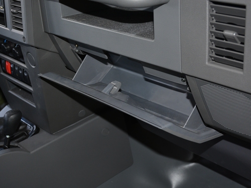 2020款 勇士皮卡 2.4T柴油四驱3035轴距连体双排YCY24140-60A