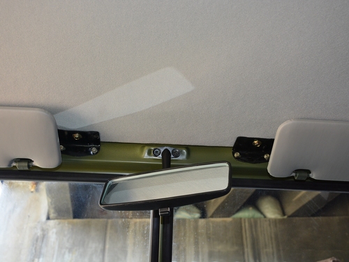 2020款 勇士皮卡 2.4T柴油四驱3035轴距连体双排YCY24140-60A