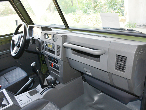 2020款 勇士皮卡 2.4T柴油四驱3035轴距连体双排YCY24140-60A