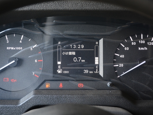 2020款 勇士皮卡 2.4T柴油四驱3035轴距连体双排YCY24140-60A