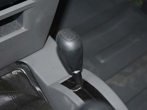 2020款 勇士皮卡 2.4T柴油四驱3035轴距连体双排YCY24140-60A