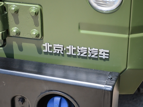 2020款 勇士皮卡 2.4T柴油四驱3035轴距连体双排YCY24140-60A