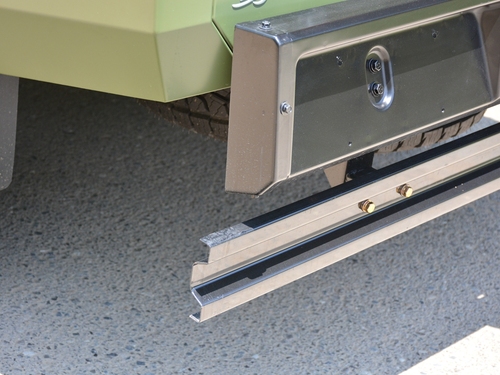 2020款 勇士皮卡 2.4T柴油四驱3035轴距连体双排YCY24140-60A