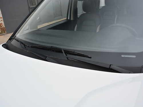 2019款 五菱宏光PLUS 1.5T 手动豪华型 7座