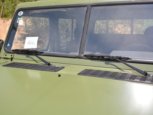 2020款 勇士皮卡 2.4T柴油四驱3035轴距连体双排YCY24140-60A