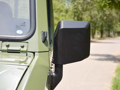 2020款 勇士皮卡 2.4T柴油四驱3035轴距连体双排YCY24140-60A