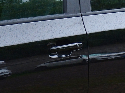 2021款 上汽大通G10 2.0T 自动精英版 柴油 7座