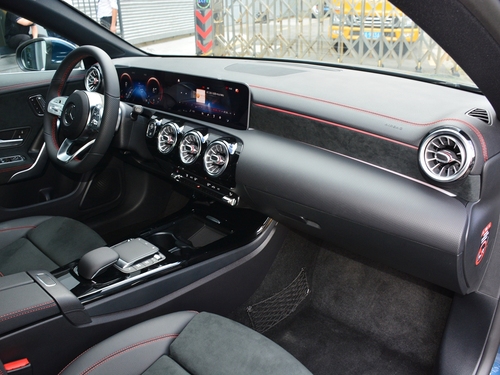 【奔驰cla中控图片】奔驰cla中控图片及颜色大全-众车网