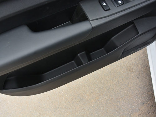 2019款 五菱宏光PLUS 1.5T 手动豪华型 7座