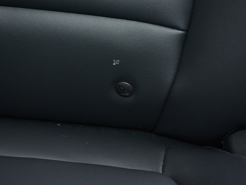 2019款 五菱宏光PLUS 1.5T 手动豪华型 7座