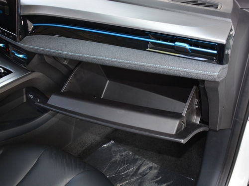 2021款 荣威Ei5 500 倾慕版