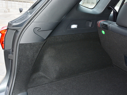 2022款 荣威RX5 MAX 400TGI 自动有为至尊版